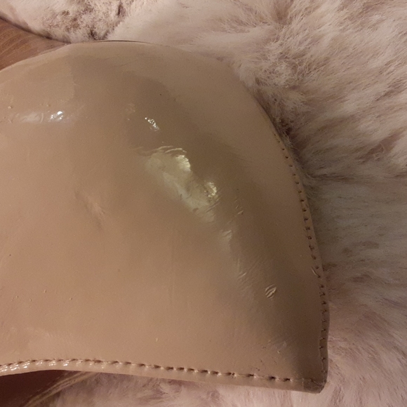 BWWOT* (w/FREE Belt in Nude) Madeline Nude Platform Pumps. Sz 9. Velcro Closure - Picture 9 of 16